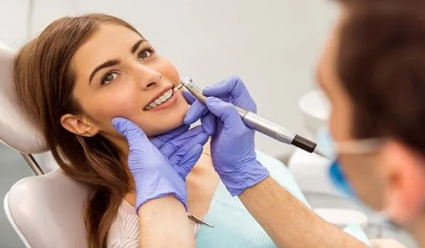 Cosmetic-Dentist